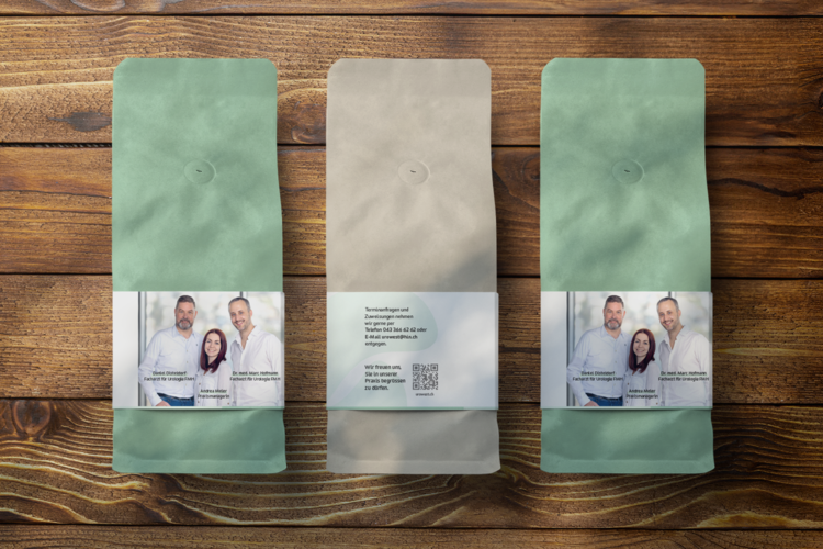 Kaffeebanderolen für die Facharztpraxis UroWest – created by meinpraxisauftritt.ch